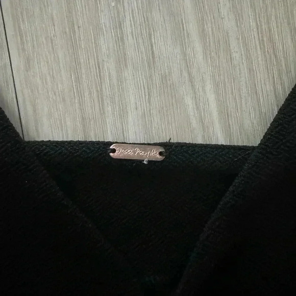 Free People Side Tie Paisley Bow tie Crop Tank Top in Black Women Small - Picture 6 of 7